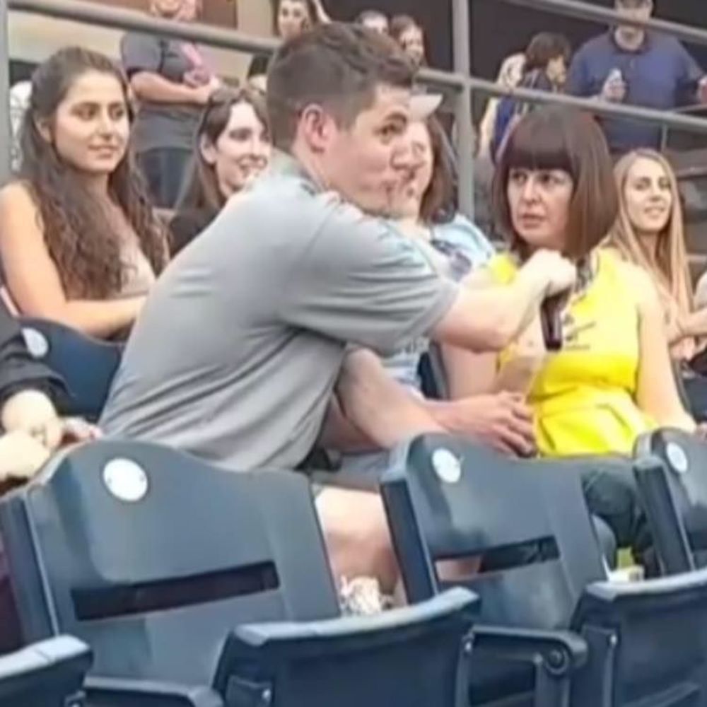 Meet your Posher, Kyle